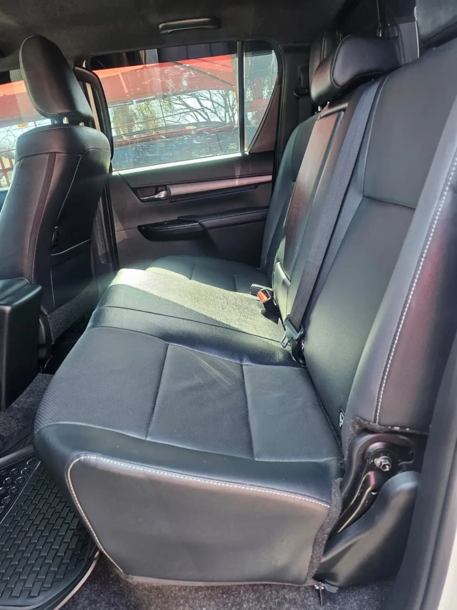 2025 Toyota Hilux 2.8GD-6 V48 DOUBLE CAB - Image 15