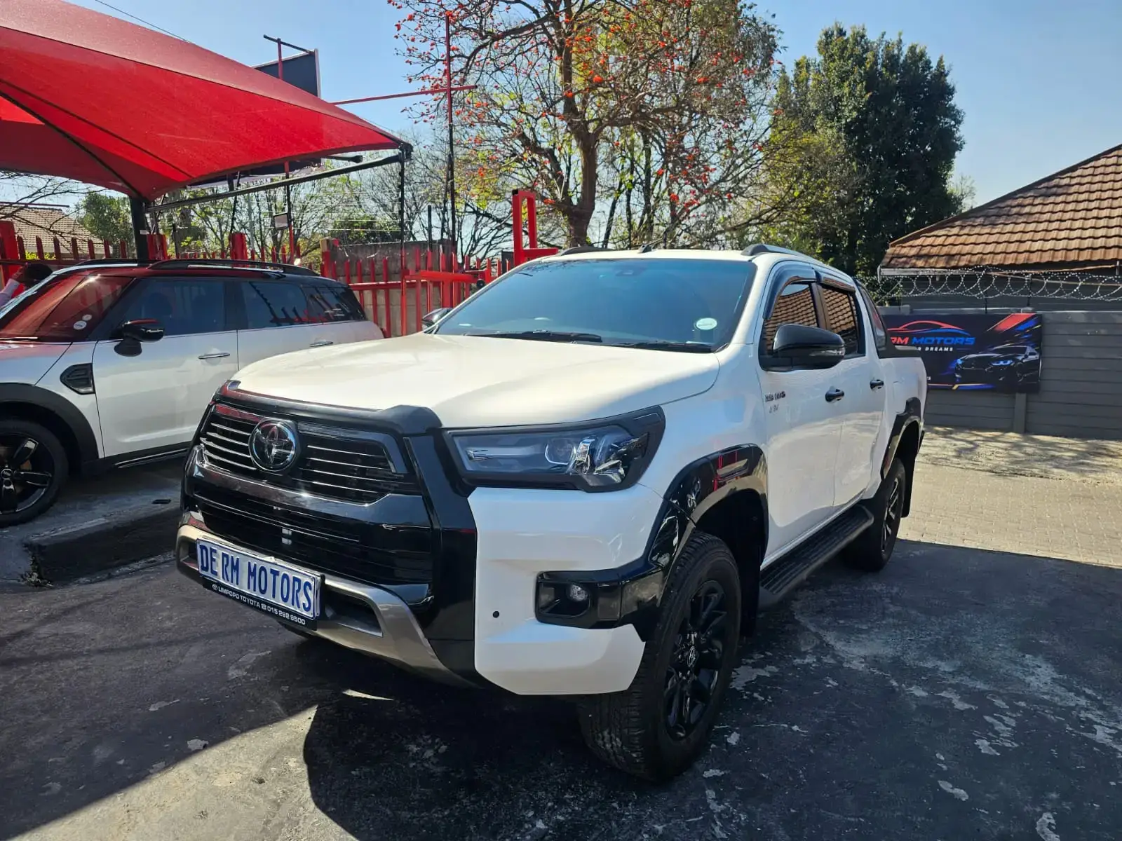 2025 Toyota Hilux 2.8GD-6 V48 DOUBLE CAB - Image 9