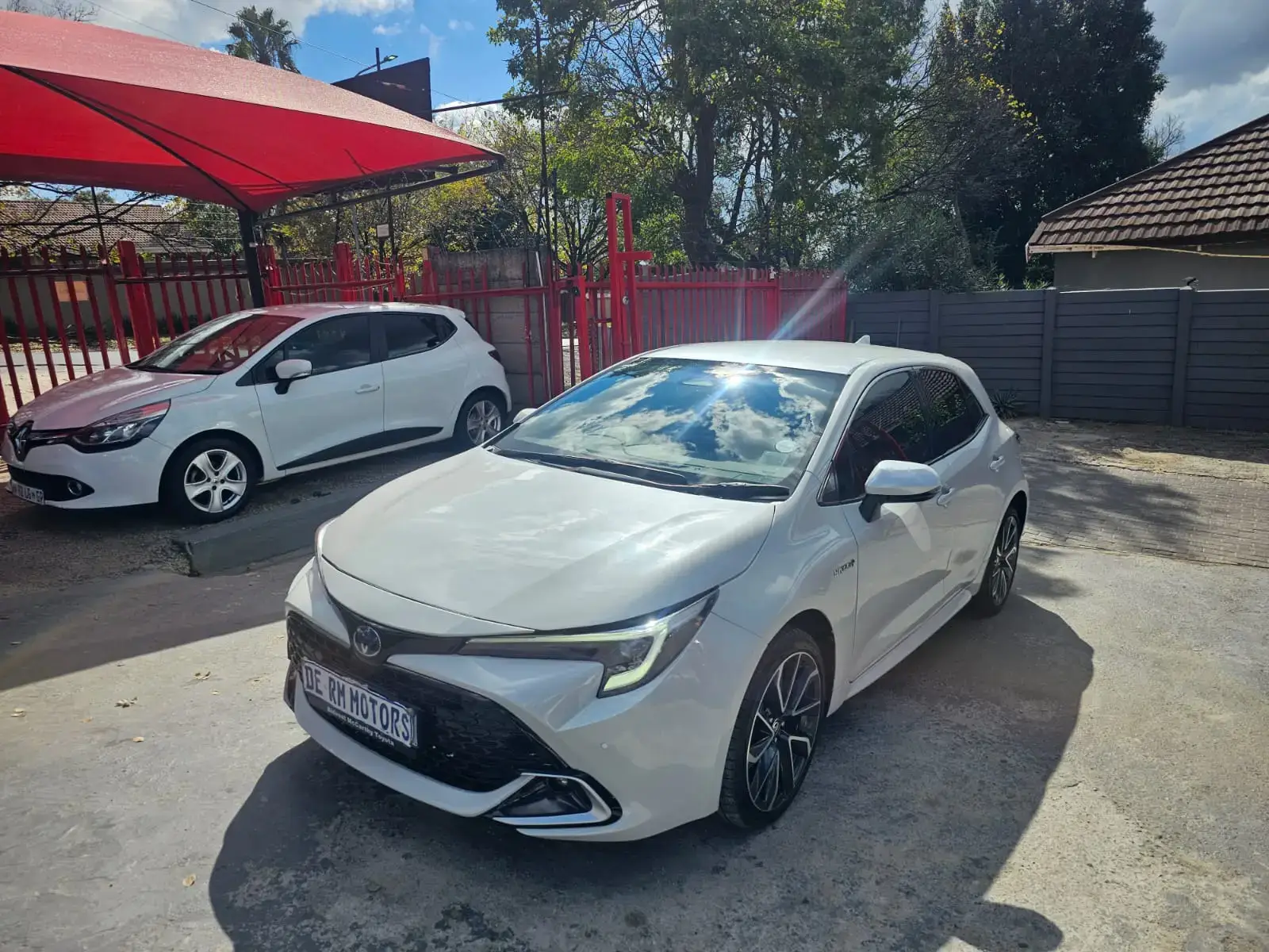 2024 Toyota Corolla 1.8 XR Hybrid Auto 5-dr - Image 28