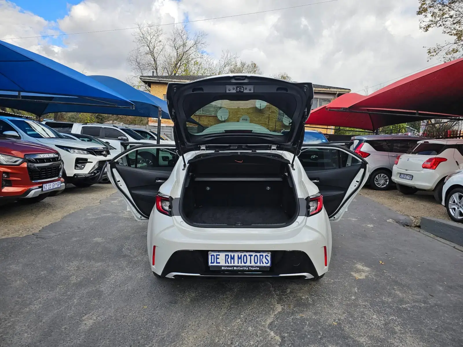 2024 Toyota Corolla 1.8 XR Hybrid Auto 5-dr - Image 6