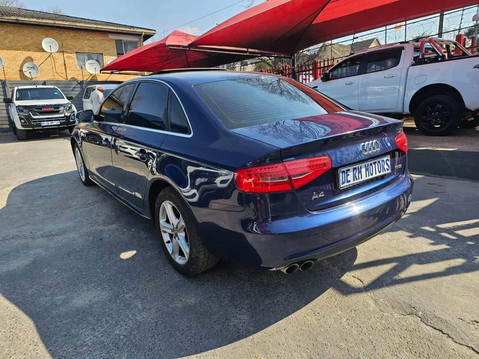 2015 Audi A4 1.8T S AUTO - Image 19