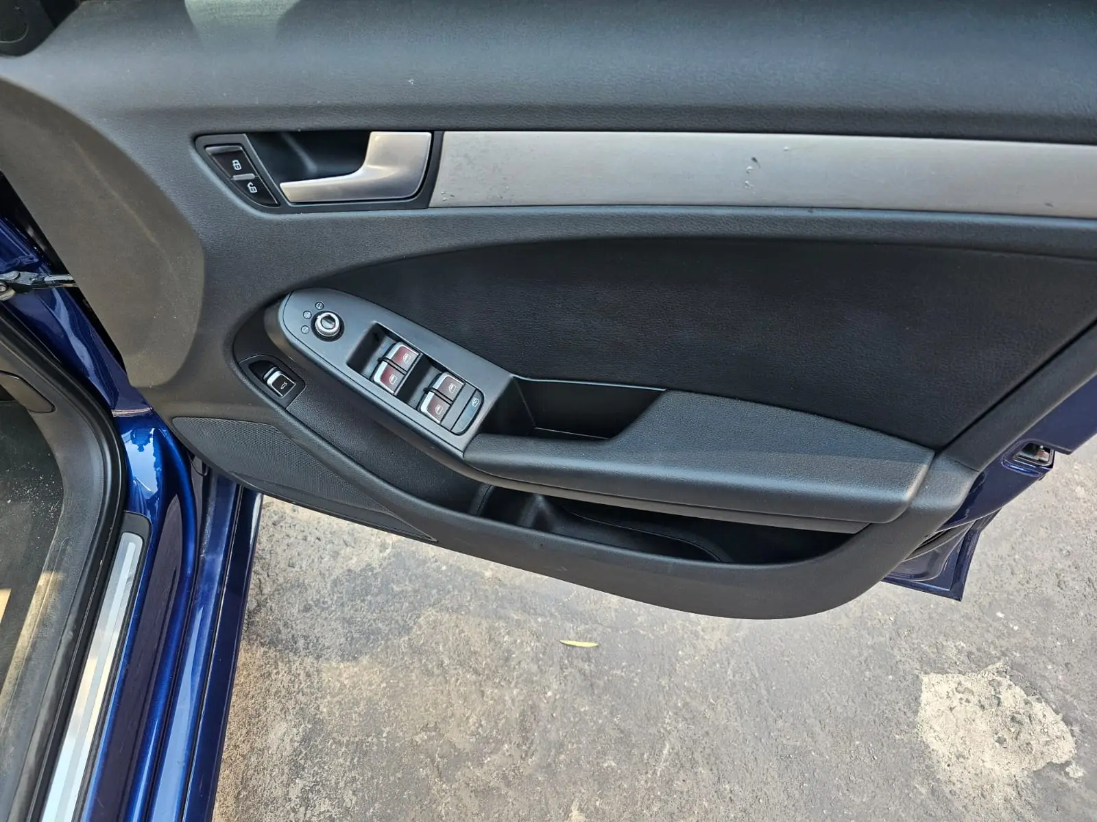 2015 Audi A4 1.8T S AUTO - Image 18