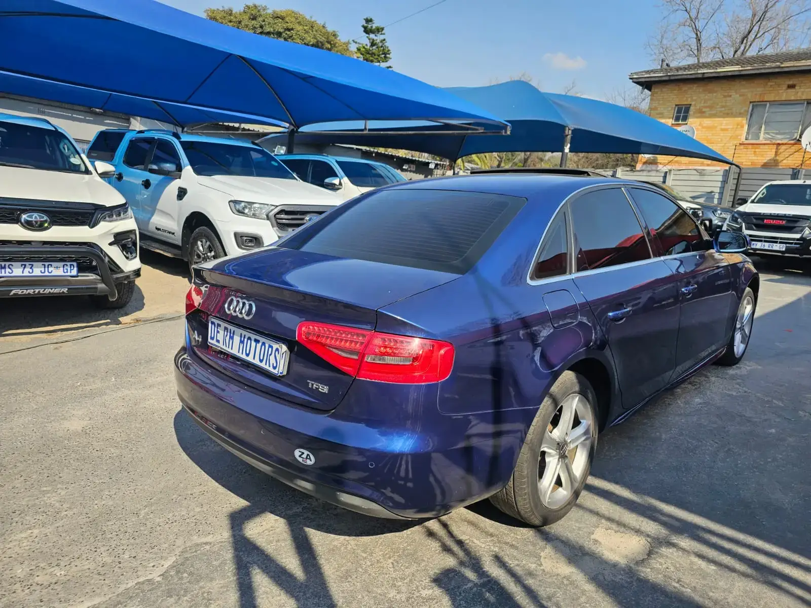 2015 Audi A4 1.8T S AUTO - Image 5