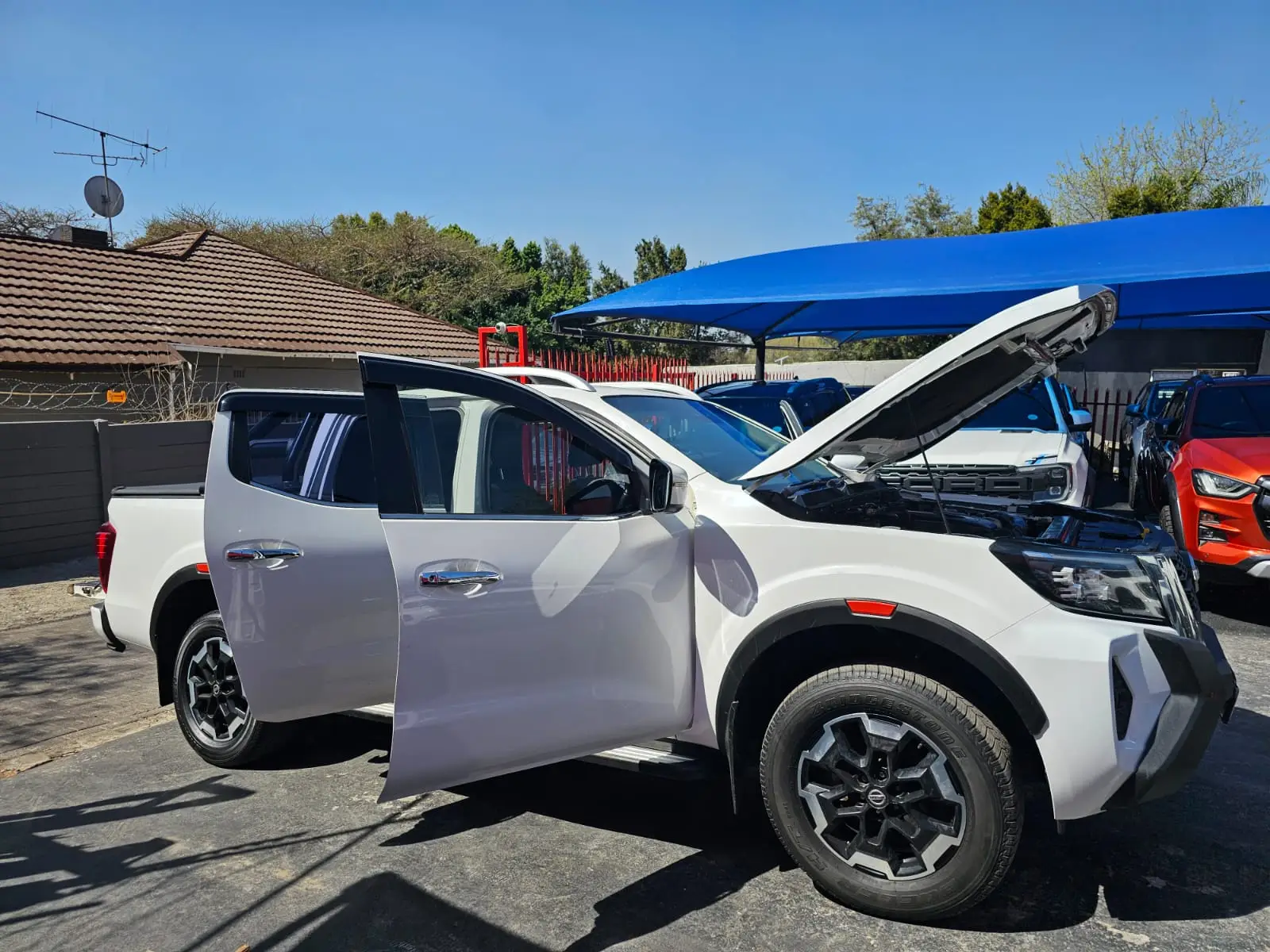 2021 NISSAN NAVARA 2.5 PR0 - Image 19