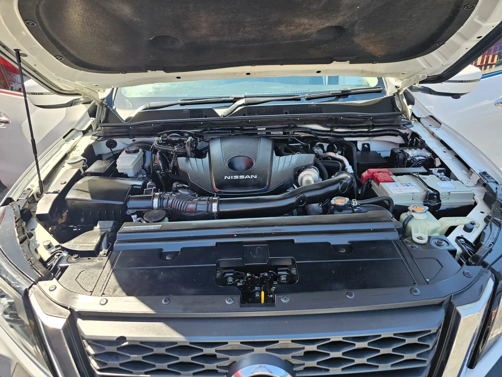 2021 NISSAN NAVARA 2.5 PR0 - Image 18