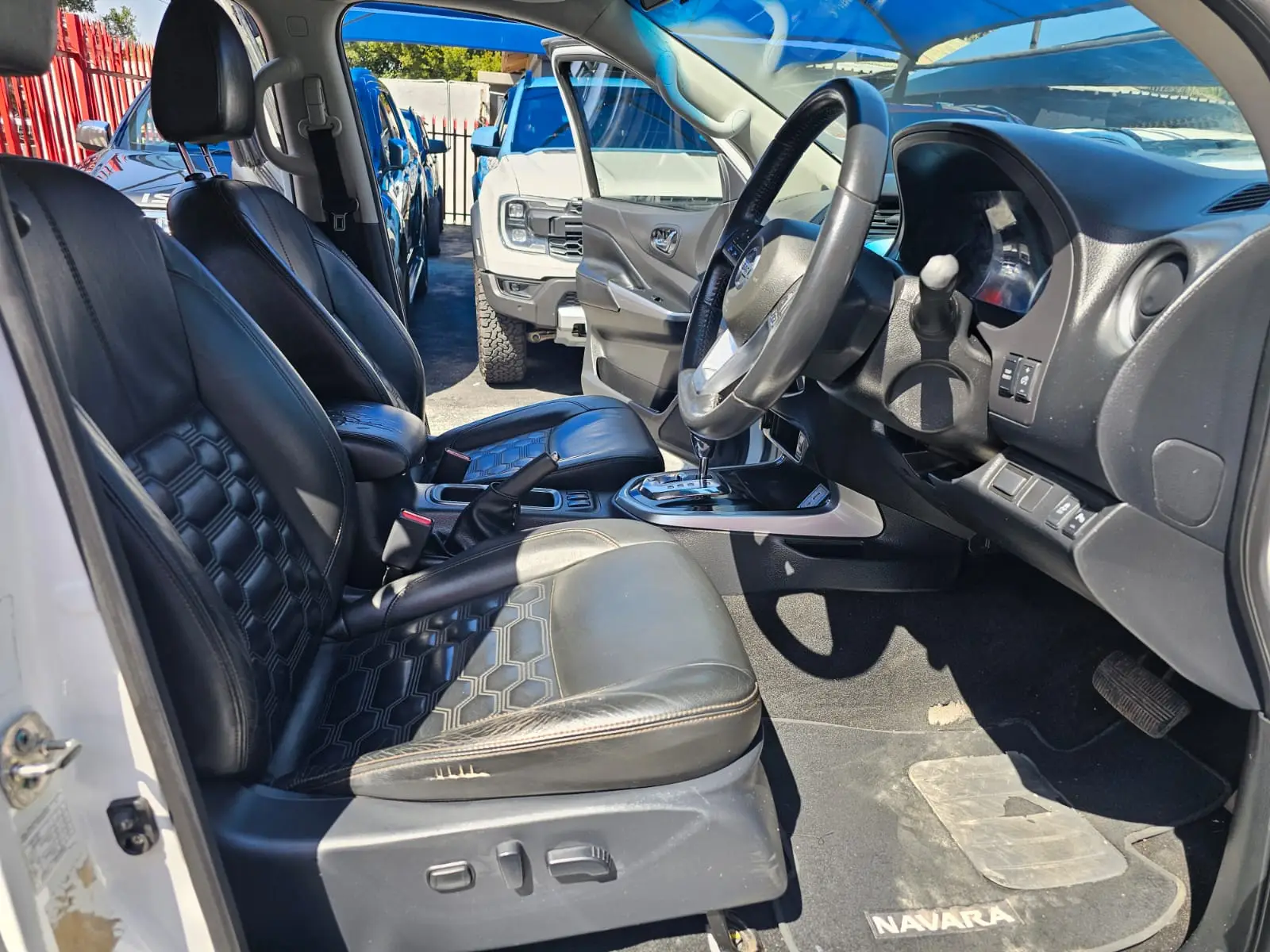 2021 NISSAN NAVARA 2.5 PR0 - Image 16