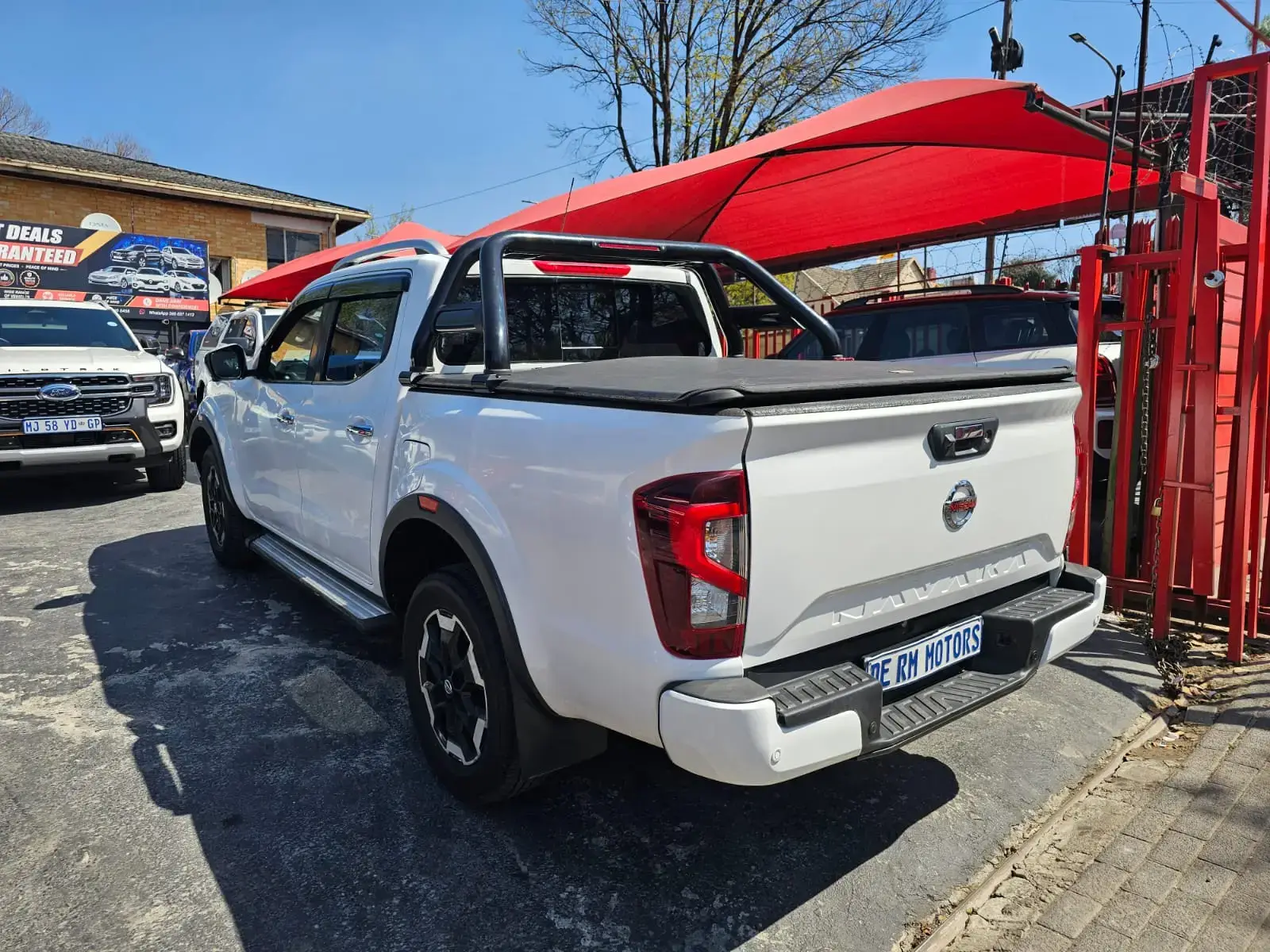 2021 NISSAN NAVARA 2.5 PR0 - Image 15