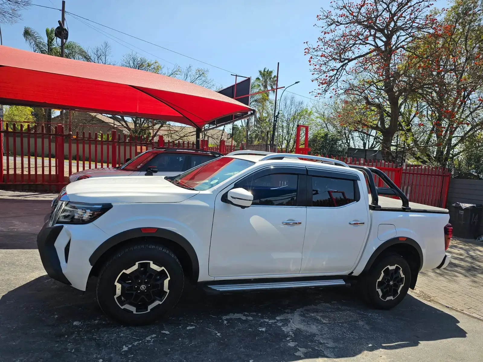 2021 NISSAN NAVARA 2.5 PR0 - Image 10