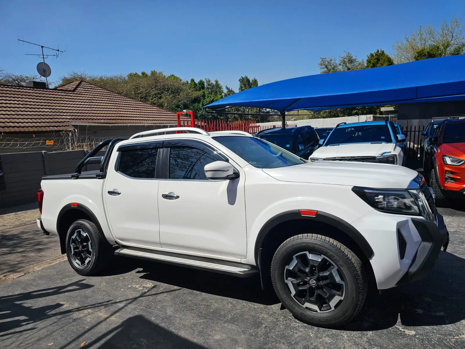 2021 NISSAN NAVARA 2.5 PR0 - Image 6