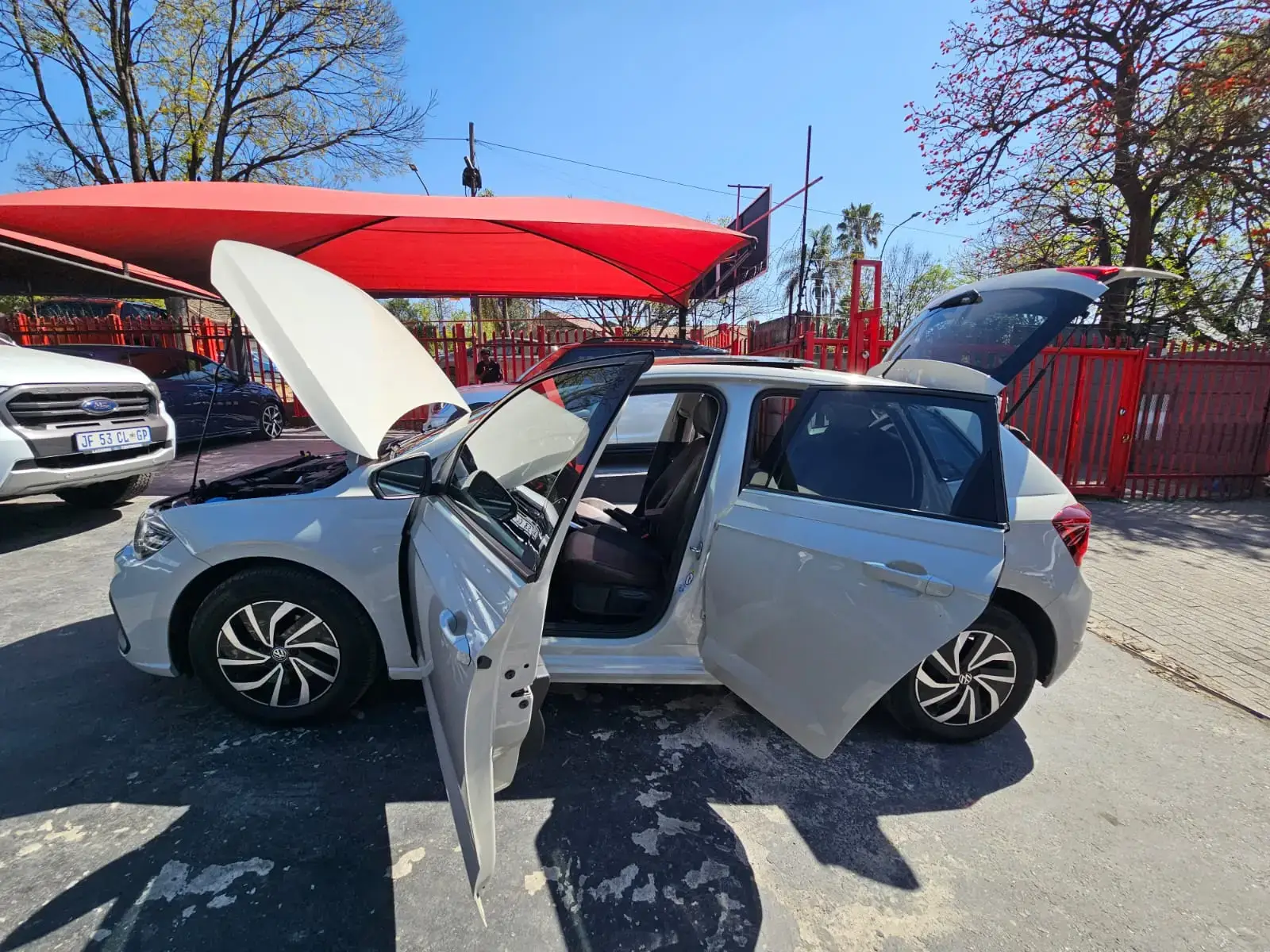 2022 Volkswagen POLO 1.0 TSI - Image 23