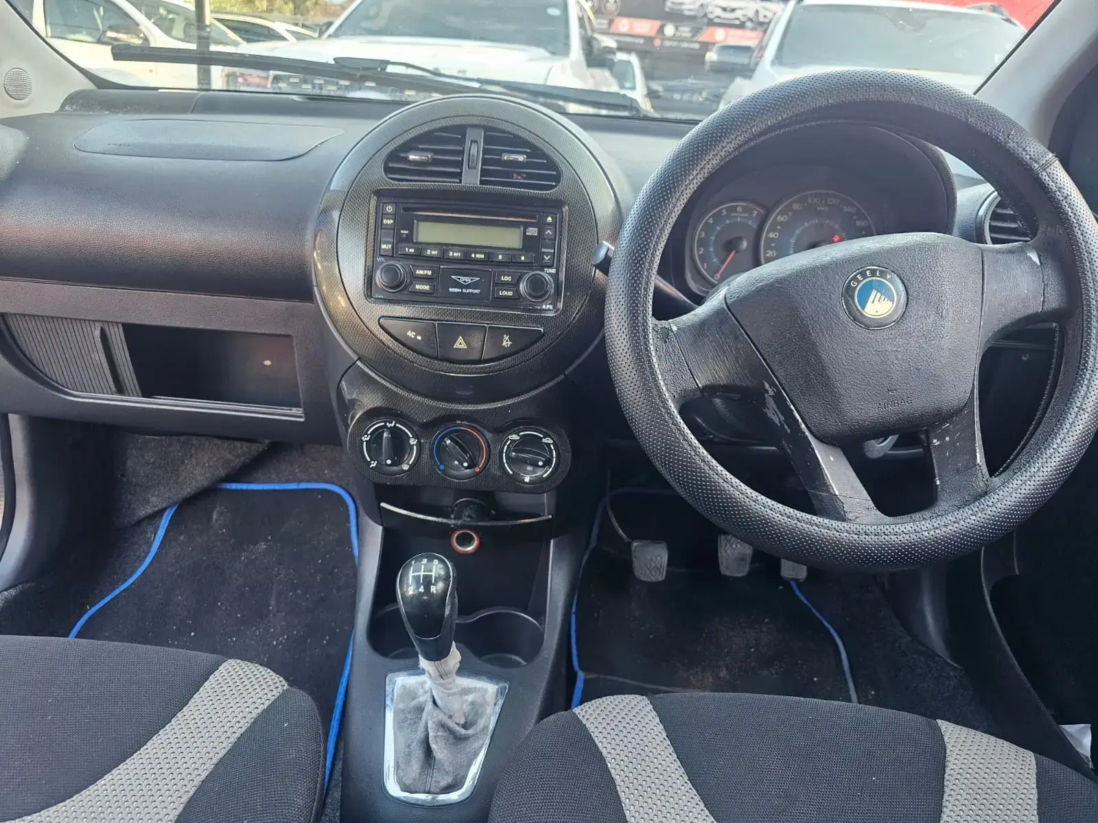 1886 GEELY CROSS 1,3 GL - Image 17