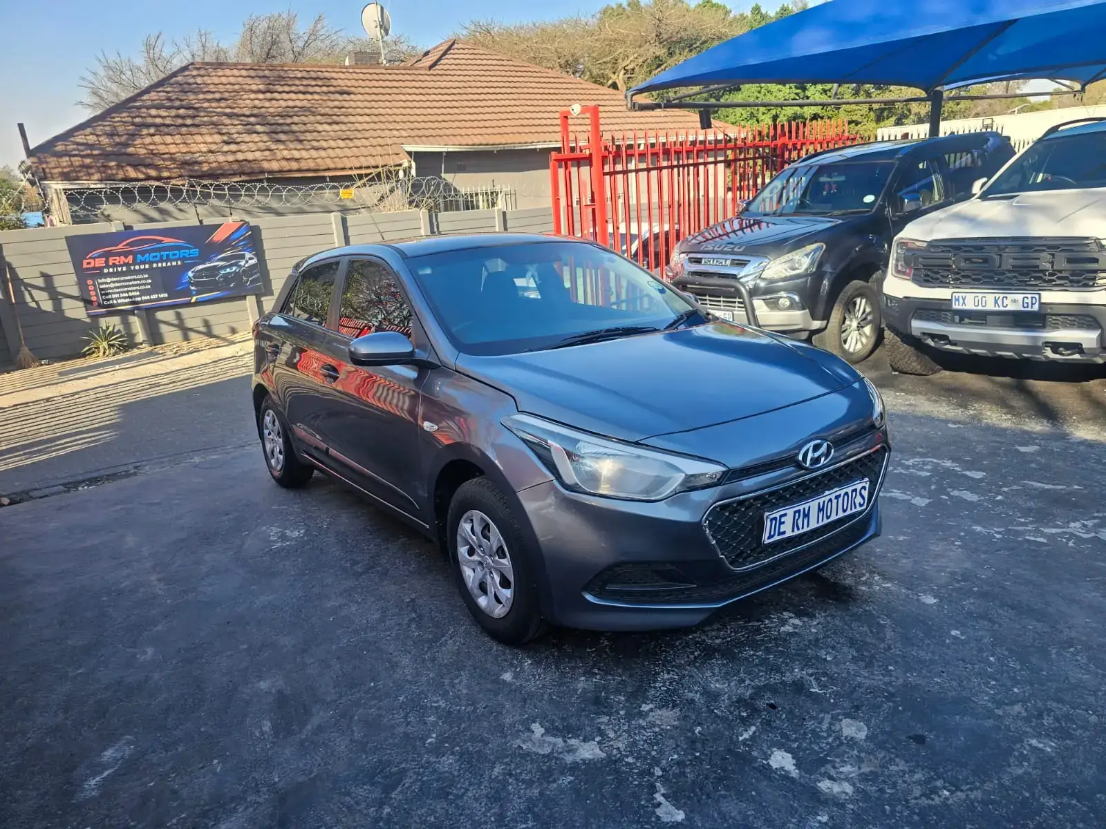 2015 HYUNDAI I20 1,2 - Image 1