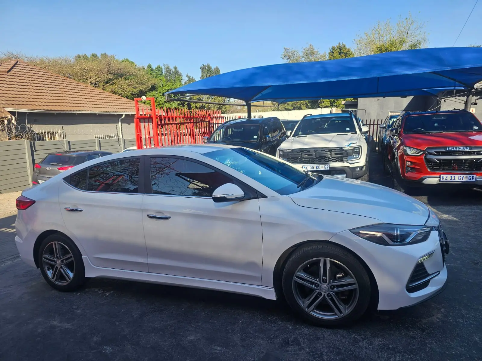 2018 HYUNDAI ELANTRA 1,8 SPORT - Image 2