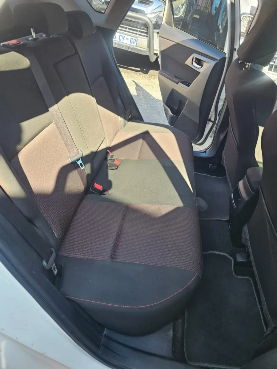 2011 Toyota AURIS 1.6 xs - Image 15