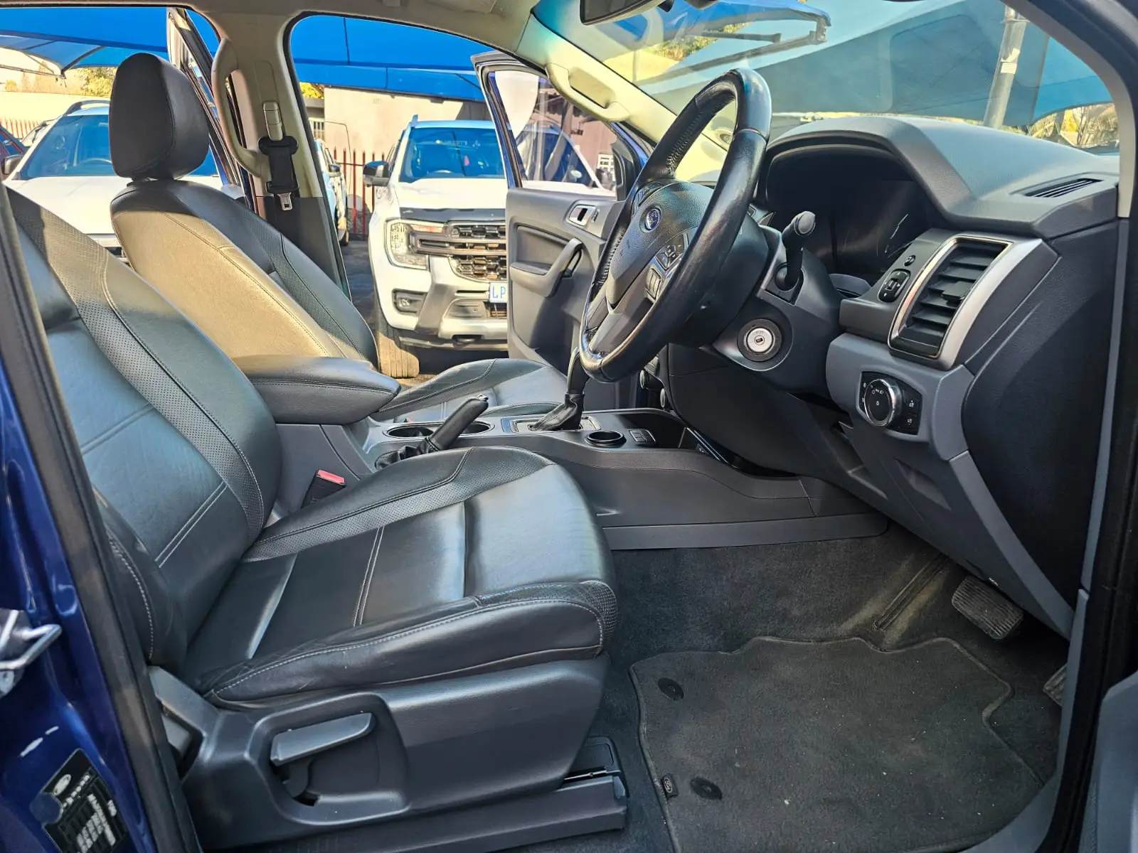 2017 Ford Everest 3.2TDCI XLT - Image 21