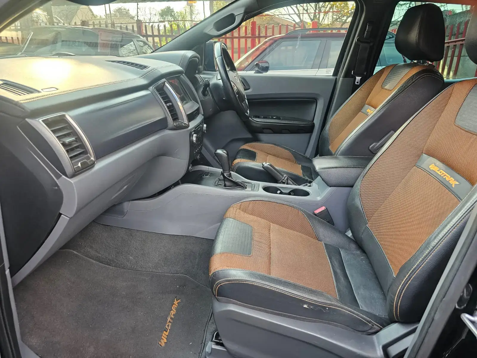 2018 Ford Ranger 3.2TDCI Wildtrak - Image 15