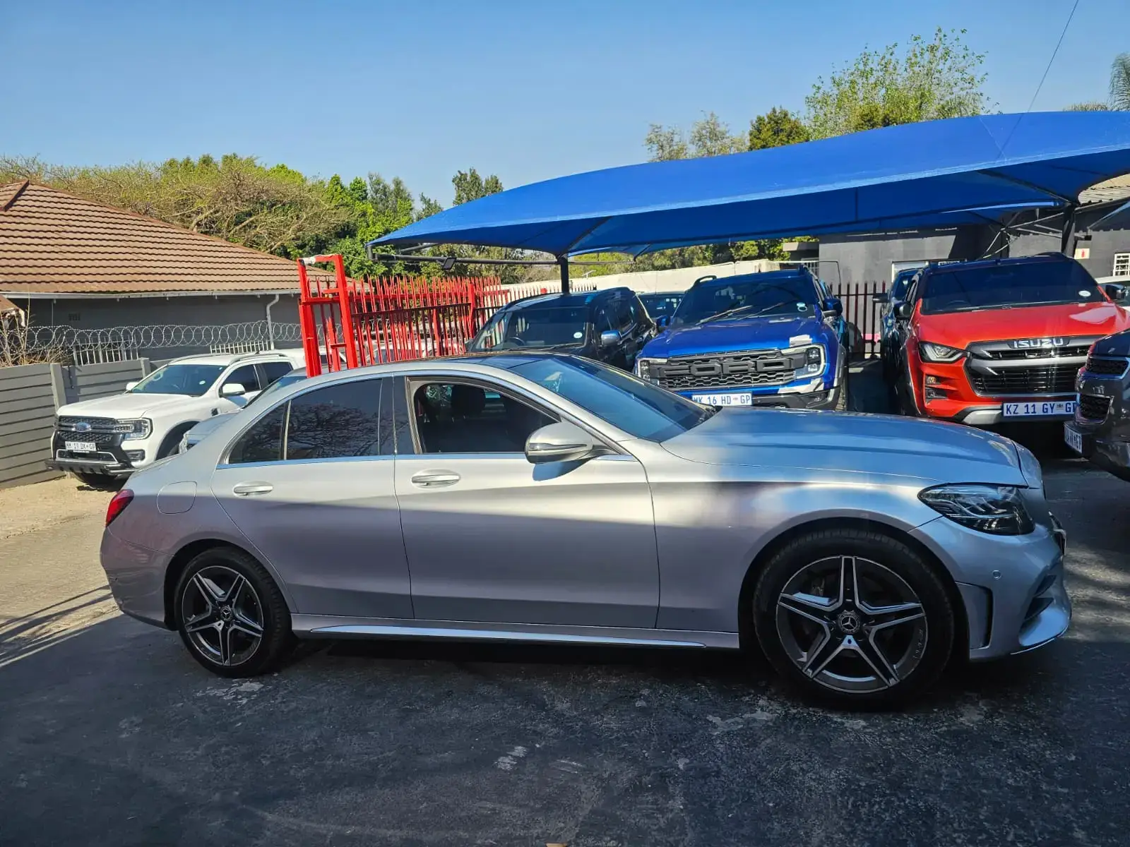 2019 Mercedes Benz C-Class 220d - Image 3