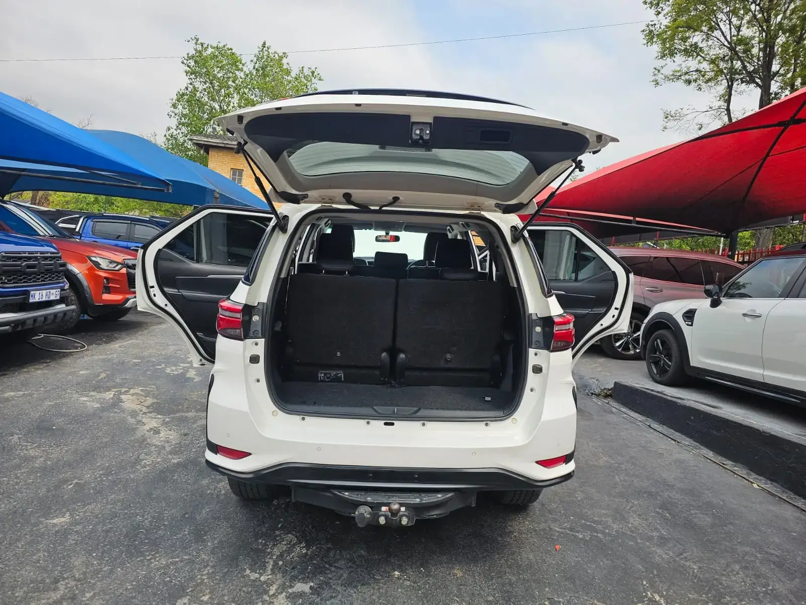 2025 Toyota Fortuner 2.4GD-6 - Image 17