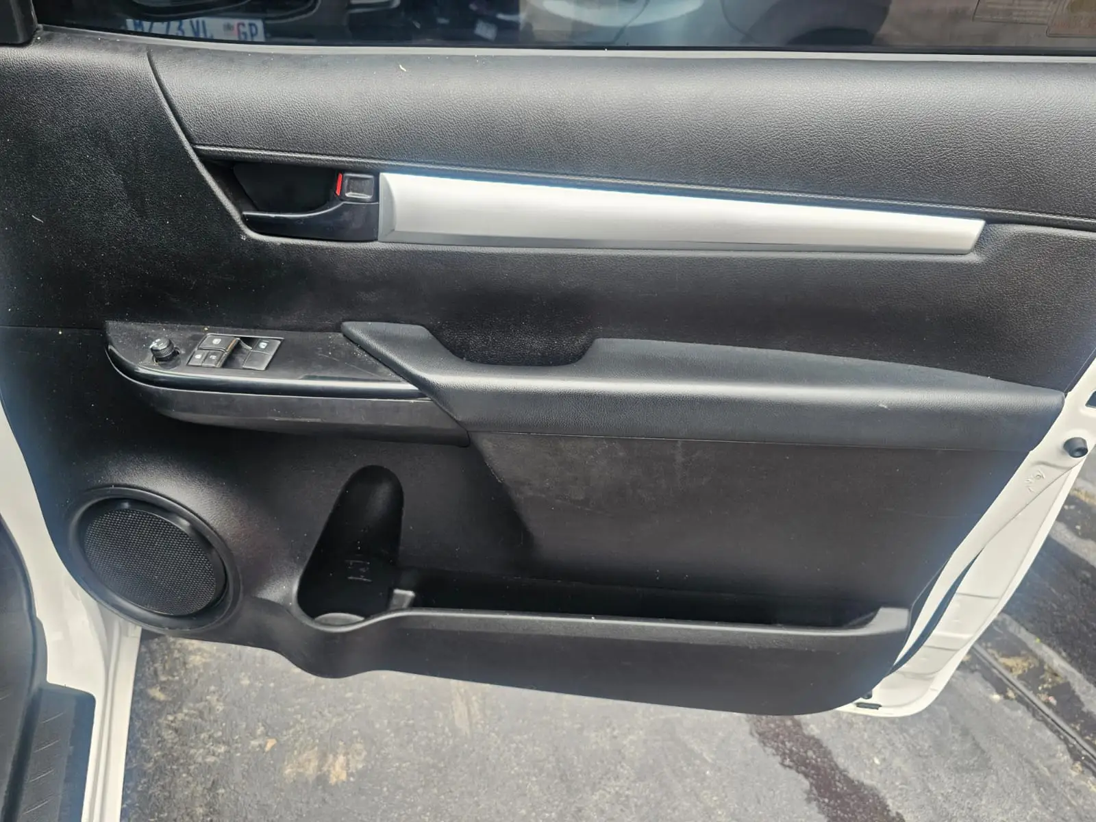 2024 Toyota Hilux 2.4gd - Image 14