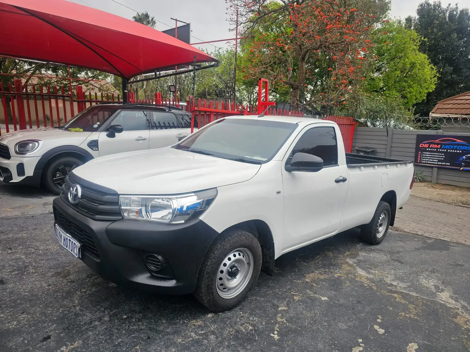 2024 Toyota Hilux 2.4gd - Image 3