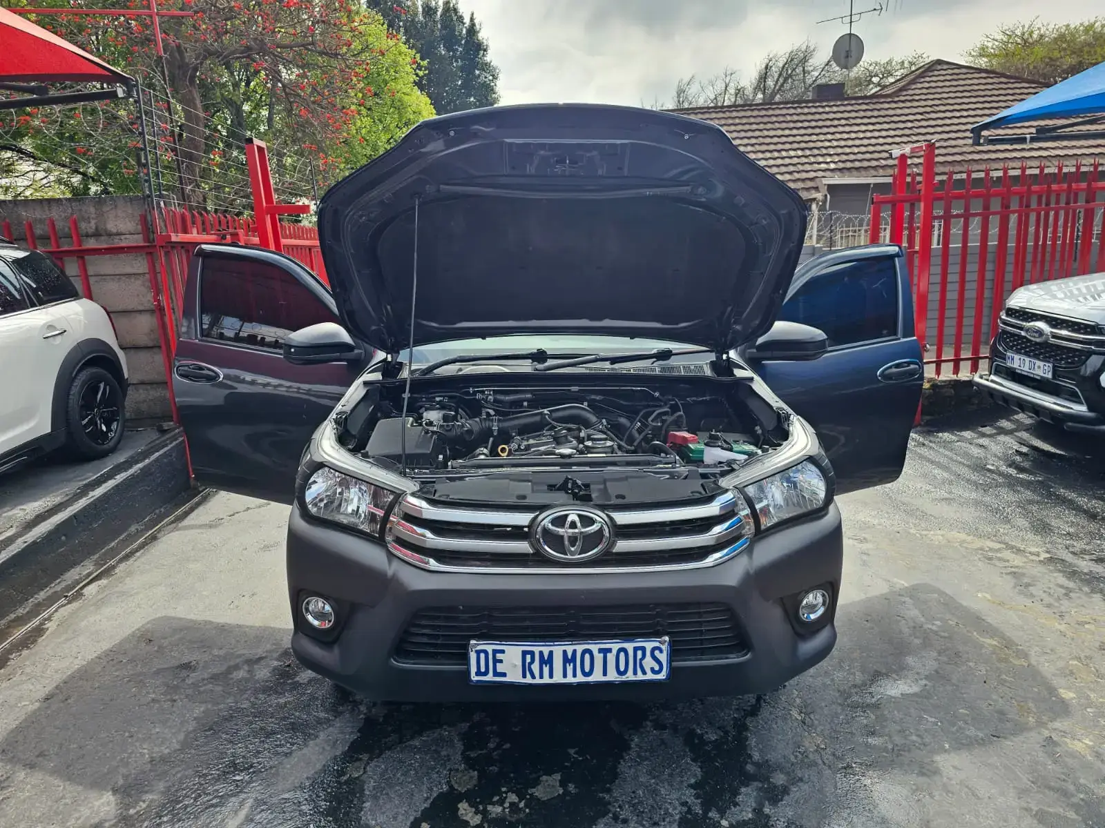 2019 Toyota Hilux 2..0 vvti - Image 16