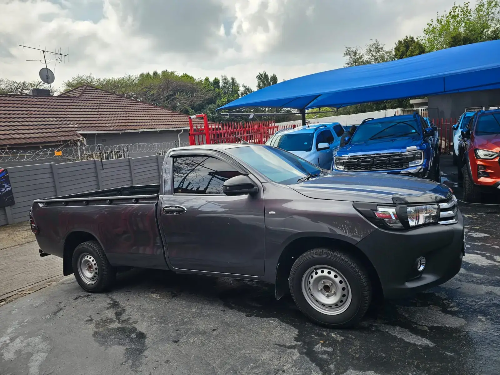 2019 Toyota Hilux 2..0 vvti - Image 6